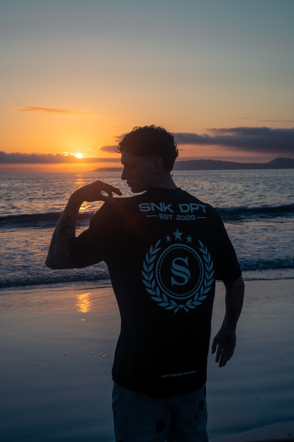 SNAKE DEPT streetwear — lookbook 010 — LA ÚLTIMA LUZ